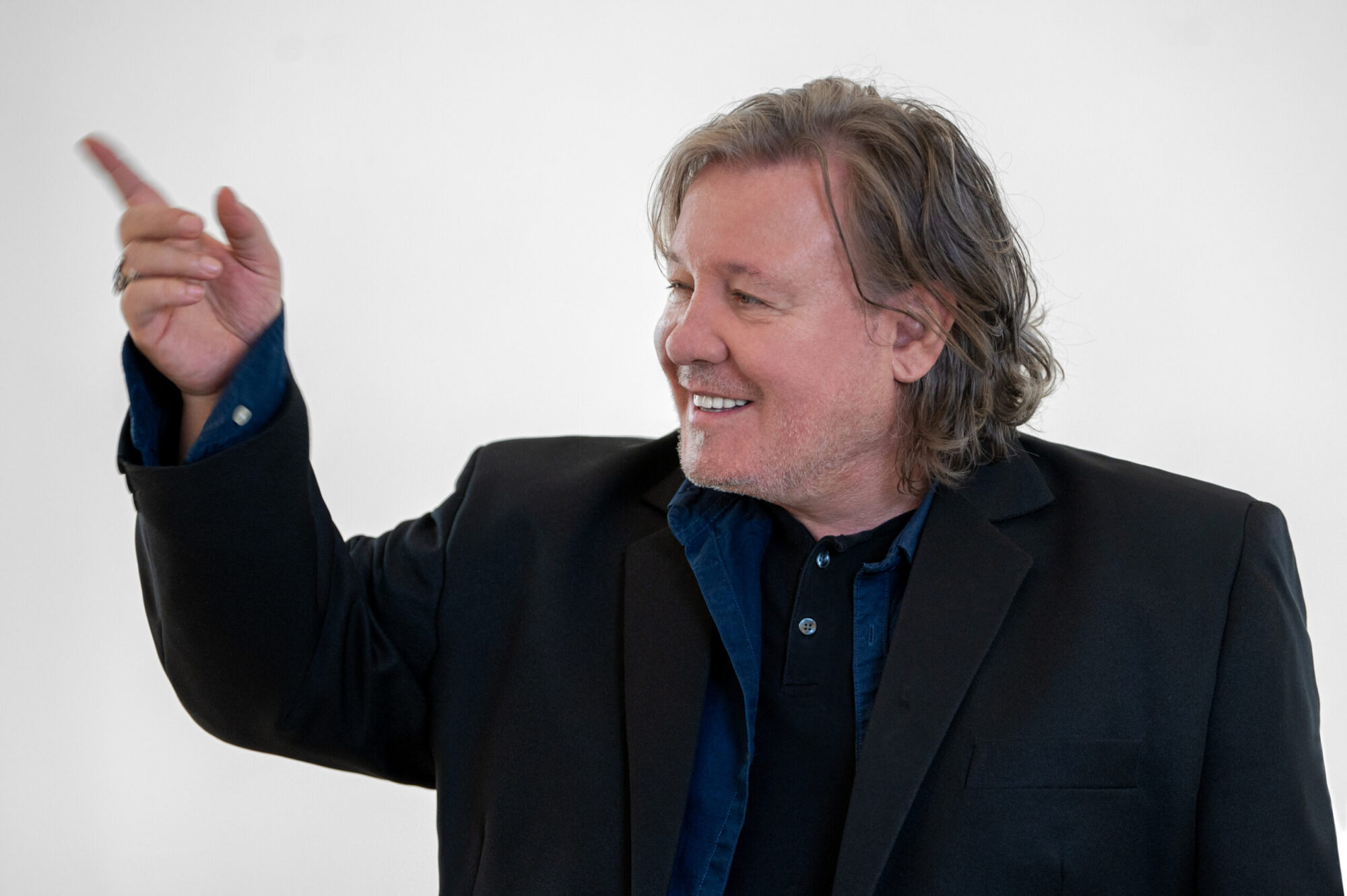 Szarka Tamás Kézfogás